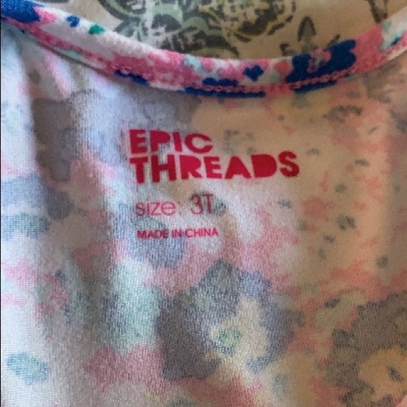 Epic Threads Dress - Picture 2 of 2